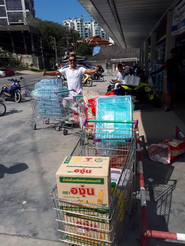 Barnhem i Thailand fick hjälp av svenskar.