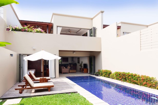 Vi har tre olika lyxboenden i Bang Tao, det här är ett av dem! 