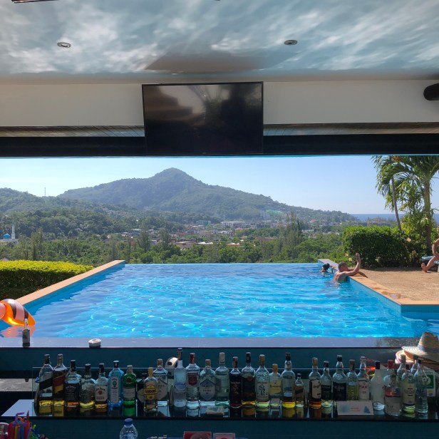 Baan Chom View i Kamala på Phuket